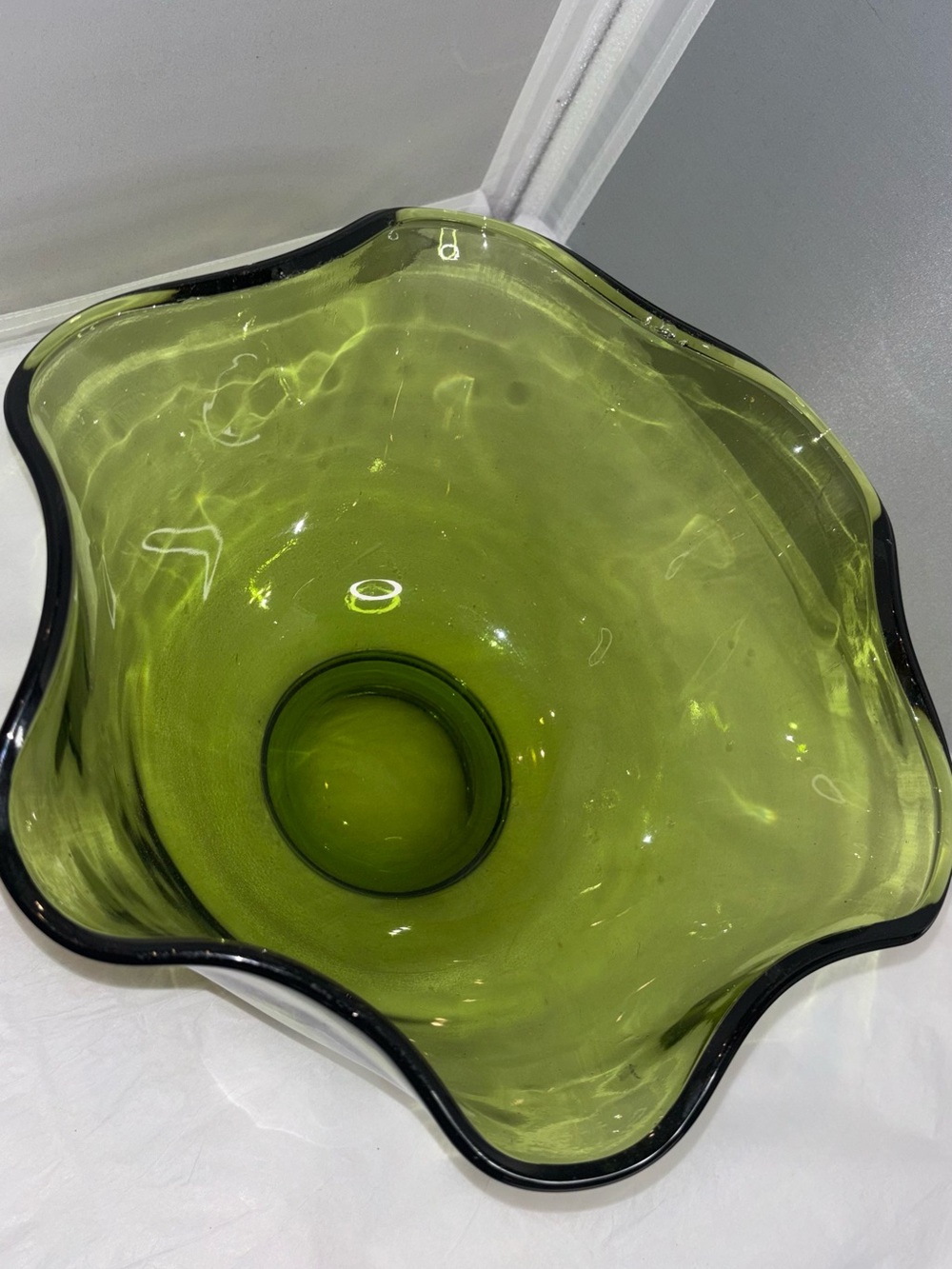 Serving Bowl Scalloped Glass Edge Heavy Clear Green Decor  Vintage retired retro